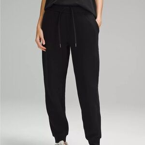 Lululemon scuba joggers